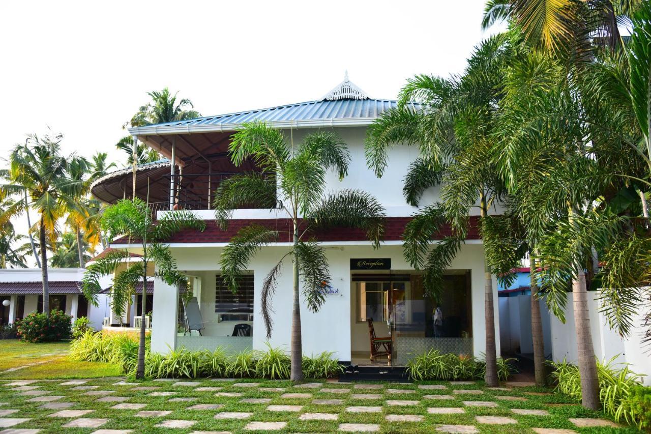 Voye Homes Majestic Retreat Resort Varkala Paravūr Buitenkant foto