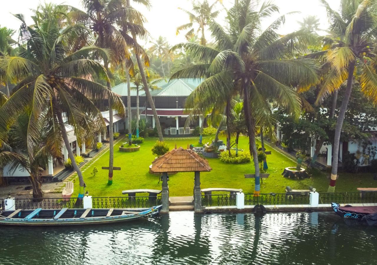 Voye Homes Majestic Retreat Resort Varkala Paravūr Buitenkant foto