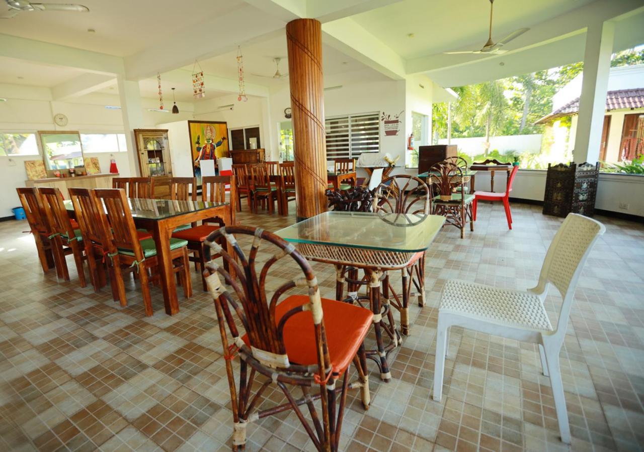 Voye Homes Majestic Retreat Resort Varkala Paravūr Buitenkant foto