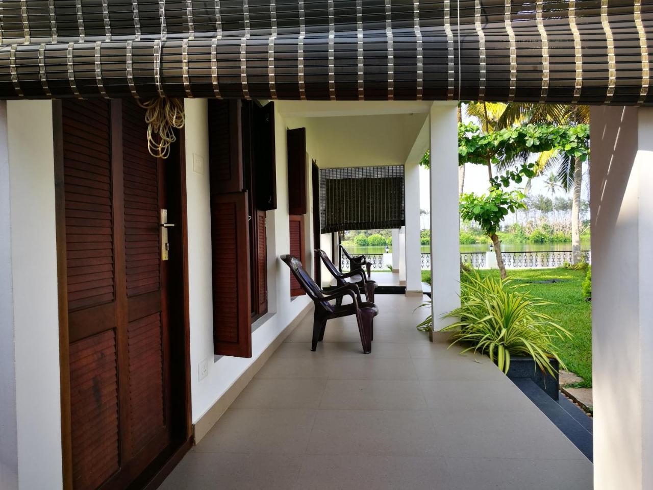 Voye Homes Majestic Retreat Resort Varkala Paravūr Buitenkant foto